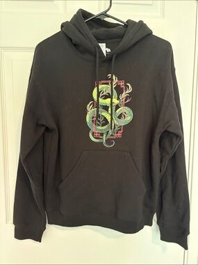 Women's Black Hoodie with Green Snake Graphic